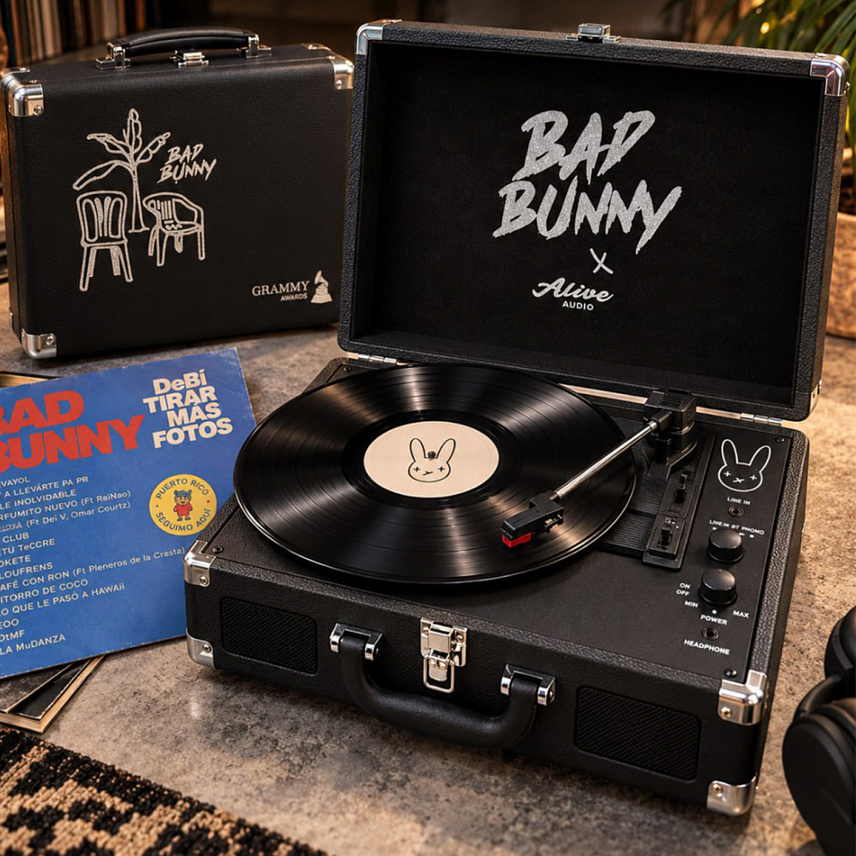 Виниловый проигрыватель Glam Bad Bunny (Черный) — фото 5